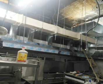 興達美食城通排風管道